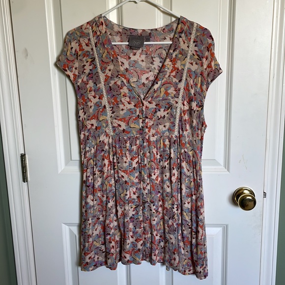 Anthropologie Tops - ANTHROPOLOGIE VANESSA VIRGINIA Ladder Lace Tunic, Medium